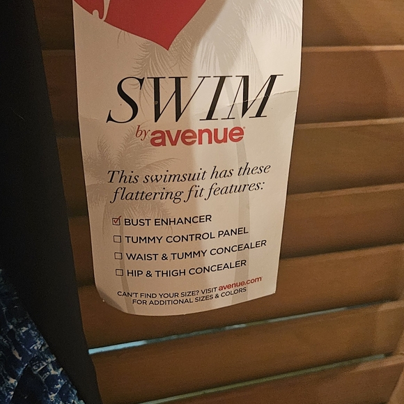 One piece swimsuit by Avenue 26 3xl - Picture 3 of 5